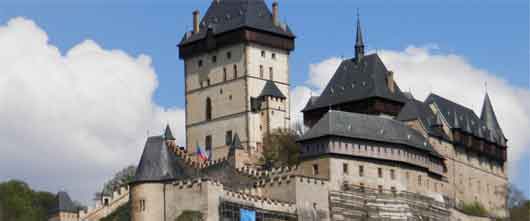 Средние века. Чехия. Замок Карлштейн.